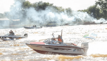 Un pescador murió de un ataque cardíaco cuando participaba de la fiesta del Surubí en Corrientes