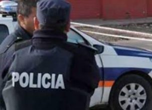Choque entre camioneta y moto