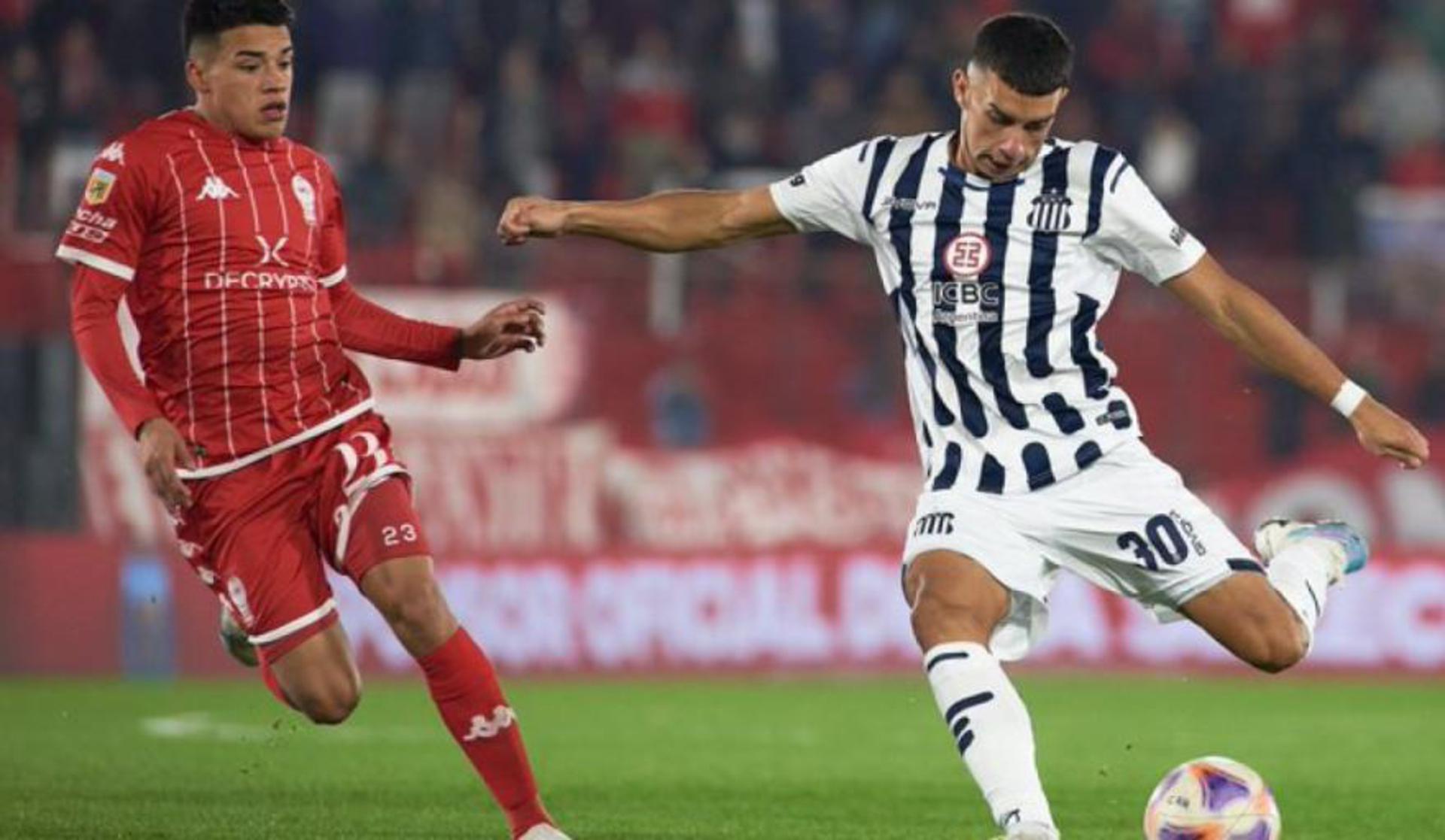 Talleres derrotó a Huracán y River no pudo gritar campeón