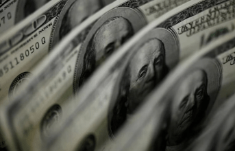 Fue récord la intervención oficial para contener el precio del dólar financiero en la previa a las PASO
