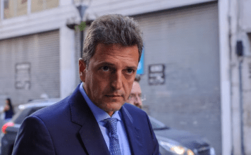 Massa ya eligió su ministro de Economía mientras define bandas de intervención para el dólar, suma fija y alivio para pymes