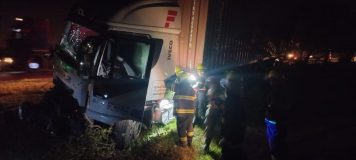 Choque entre dos camiones