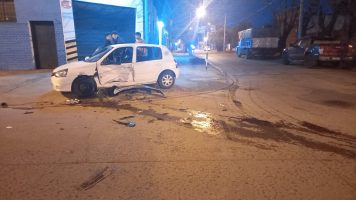 Choque, fuga y secuestro de vehículo