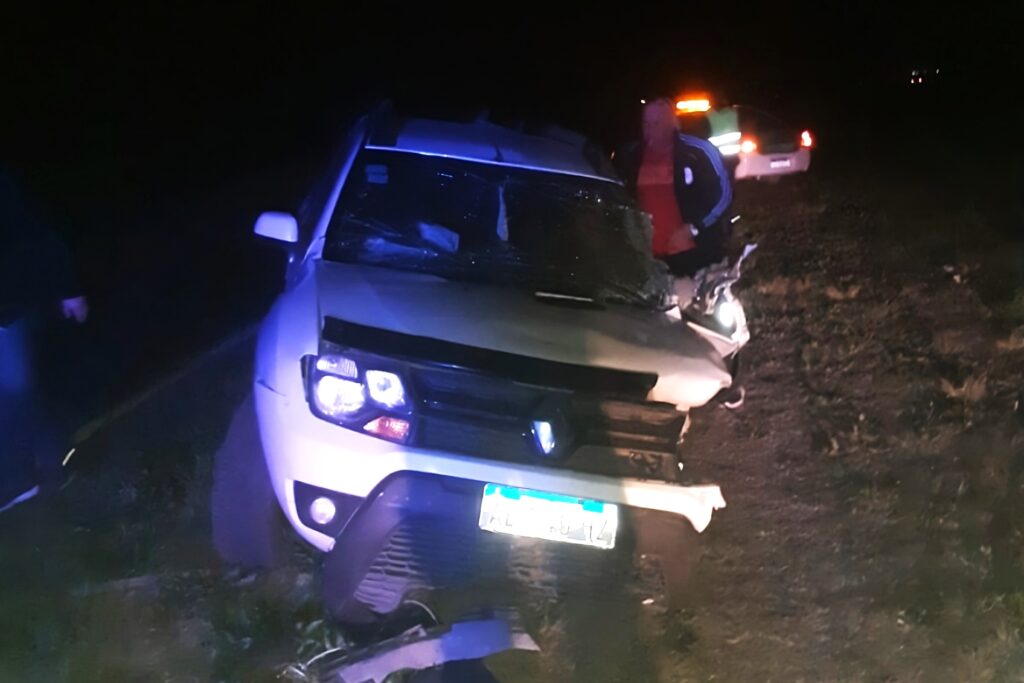 Accidente en ruta 1001: dos conductores alcoholizados chocaron contra un camión