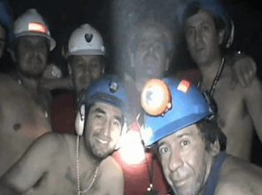Los mineros chilenos que estuvieron 68 días atrapados ganaron un juicio al Estado 13 años después: cuánto cobrará cada uno
