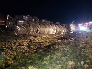 Volcó un camión en Ruta 9: un muerto