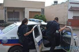 Un aprehendido por violencia de género y resistencia a la autoridad
