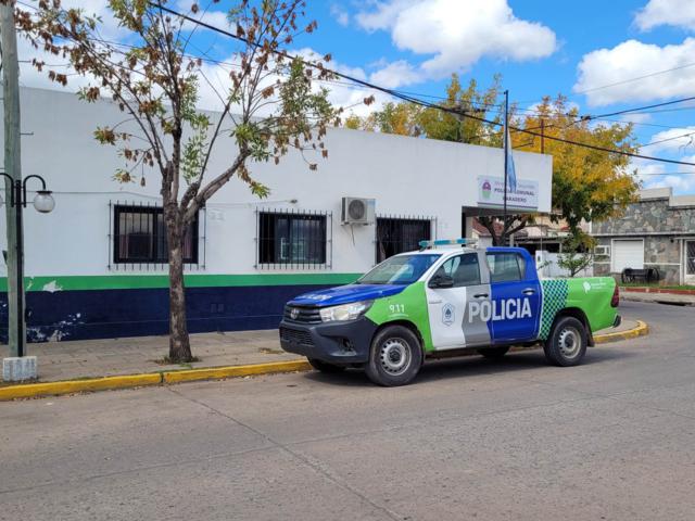 Amenazan a una mujer y a su pareja