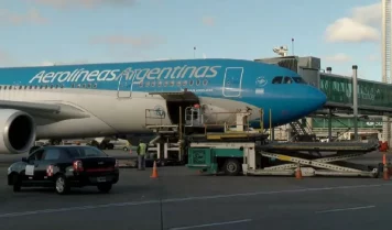 «Regreso Seguro»: llegó al país el vuelo con los primeros repatriados de Israel