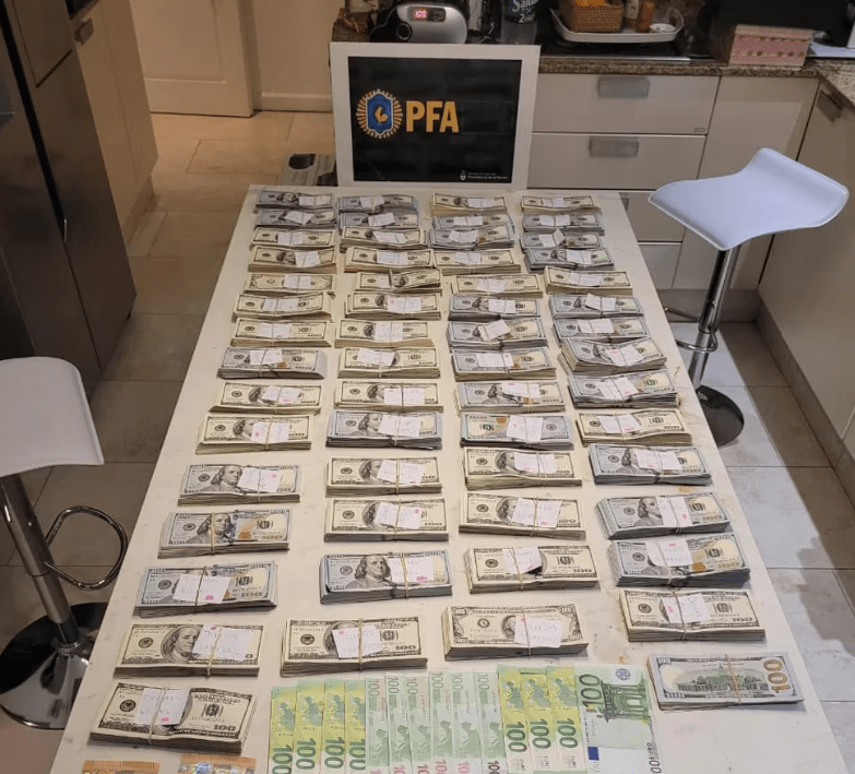 La Justicia secuestró casi 600 mil dólares en la casa de Sofía Clerici y varios objetos de valor
