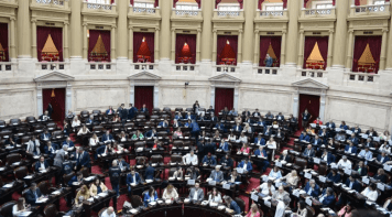 La oposición reclama que el Gobierno traslade el feriado del 20 de noviembre para reducir el ausentismo en el balotaje