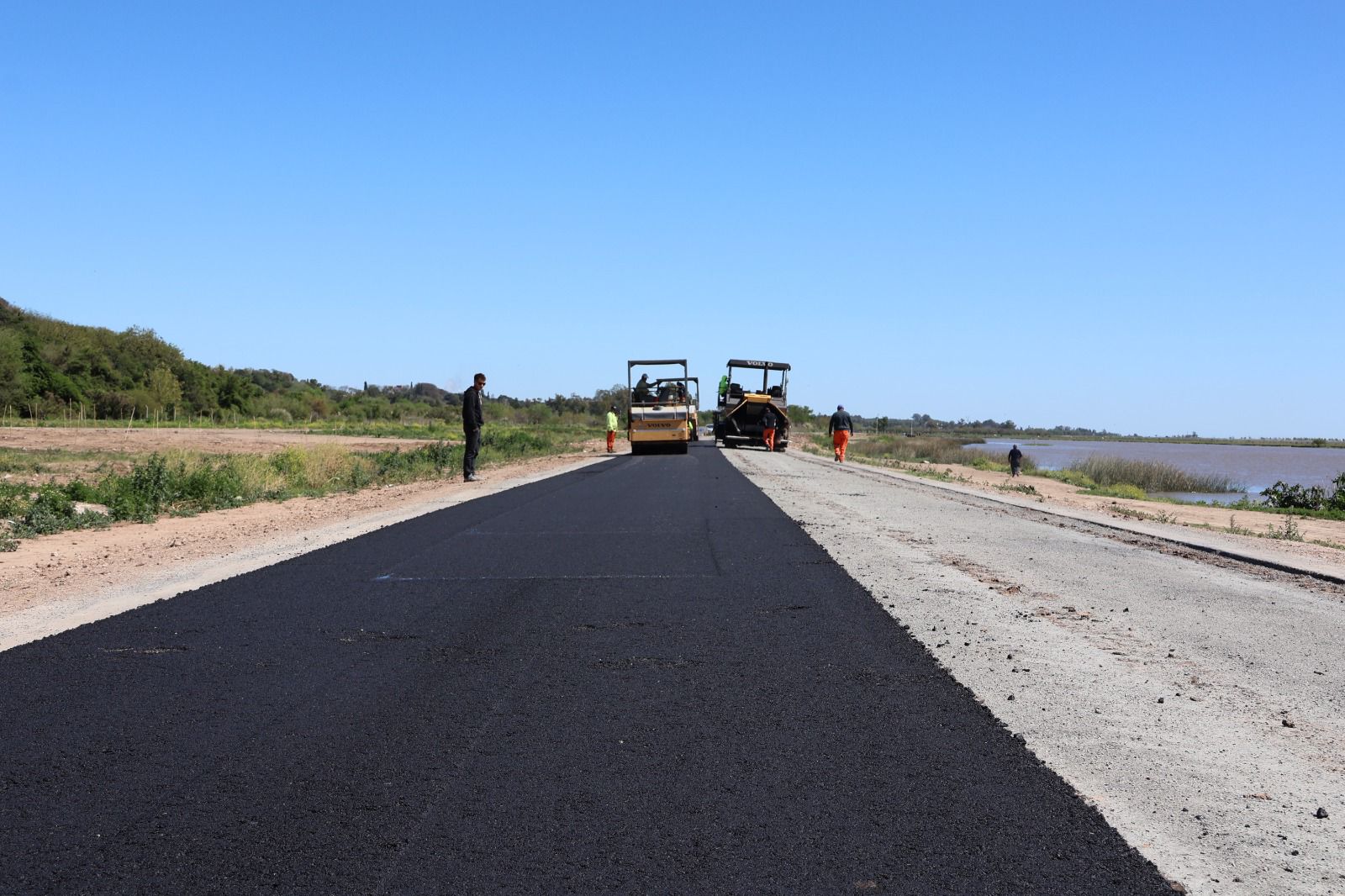 Inició la segunda etapa de la obra de pavimentación de Costanera Sur