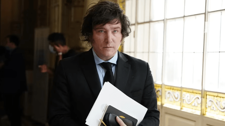 Legisladores bonaerenses de La Libertad Avanza cuestionaron el pacto entre Milei y Macri y podría quebrarse el espacio