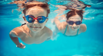 Otitis de verano: cuáles son los síntomas y qué cuidados tener en la pileta y el mar
