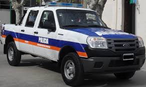 Un menor olvidó su celular en un bar/pizzería y al volver al lugar se percató de que se lo robaron