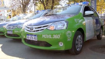 Choque entre una moto, guiada por una menor de edad, y un auto