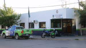 Roban varios elementos en una vivienda