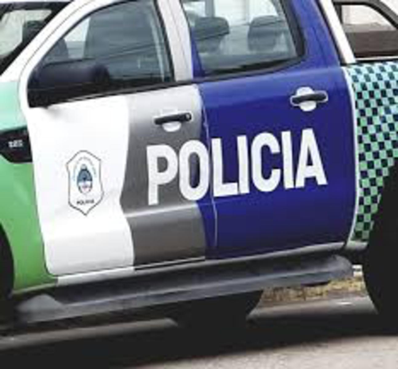 Asaltan y encierran en un depósito a empleadas y clientes de un comercio