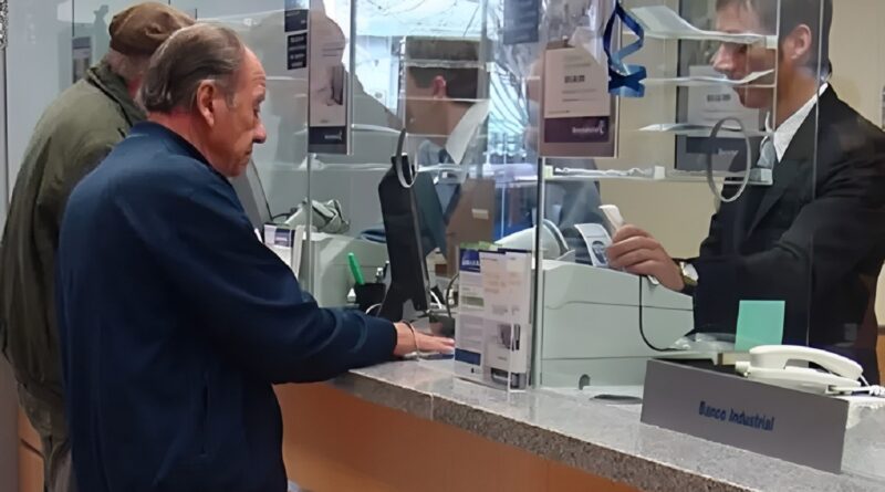 Los bancos cambian el horario de atención: de 10 a 15hs