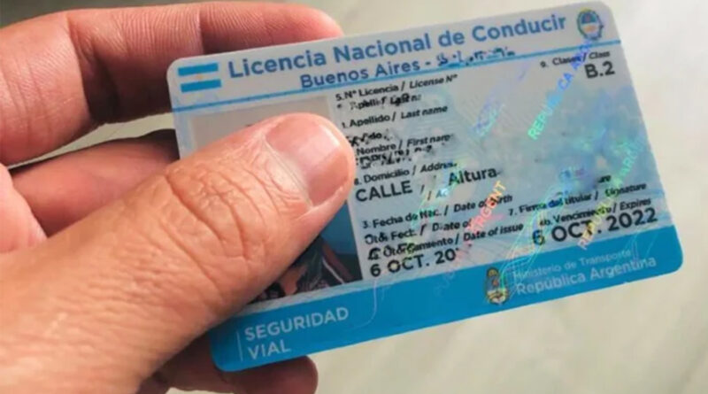 Hackers robaron la base de datos de todas las licencias de conducir del país y la pusieron en venta