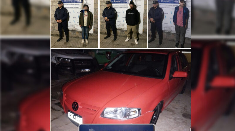 Baraderenses colisionaron a un patrullero al intentar escapar a toda velocidad