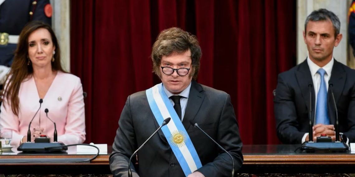 Alta tensión en senadores oficialistas y el poder ejecutivo nacional
