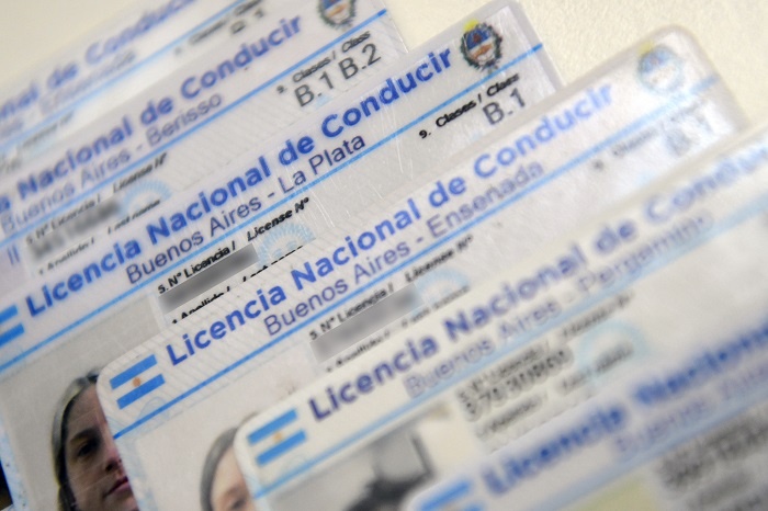 Por falta de insumos de Nación, en la Provincia se podrá circular con la licencia digital y la Constancia de Trámite Aprobada