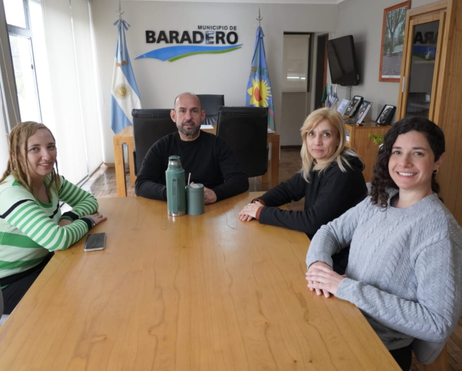 Sanzio presentó a Valeria Leuzzi como la nueva directora de Educación y Jardines