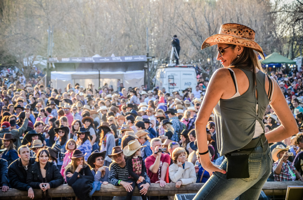 San Pedro brilla al ritmo del country con un festival que superó todas las expectativas.