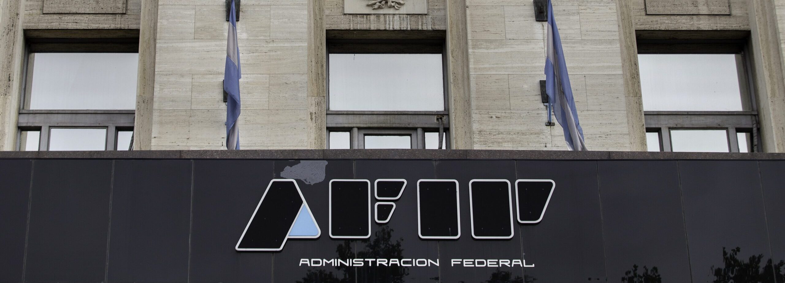 AFIP, afuera: los despidos, los números que quedan y lo que se espera de ARCA