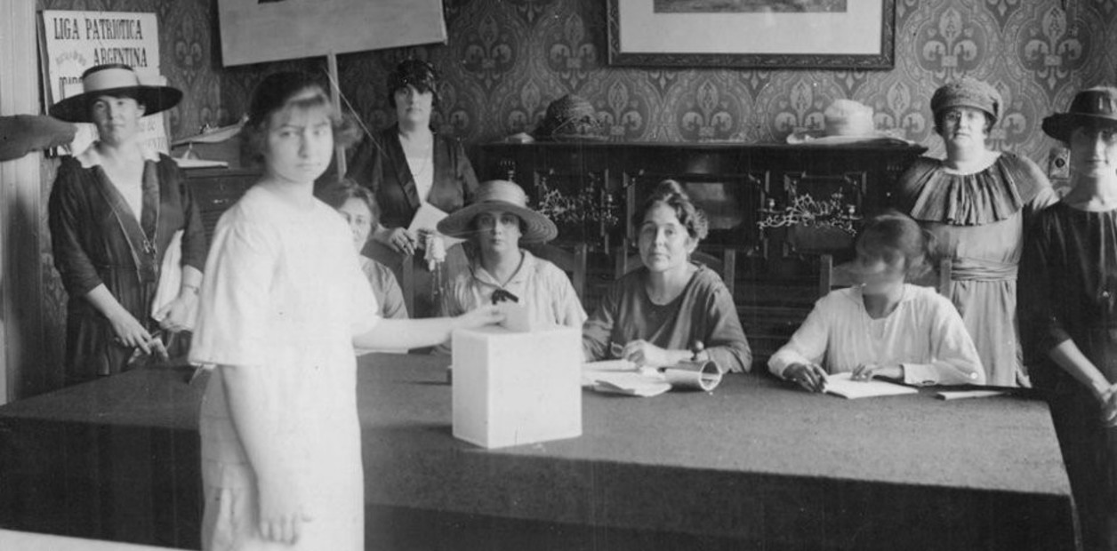 Milei ataca la igualdad: el fin del cupo de género es un retroceso histórico