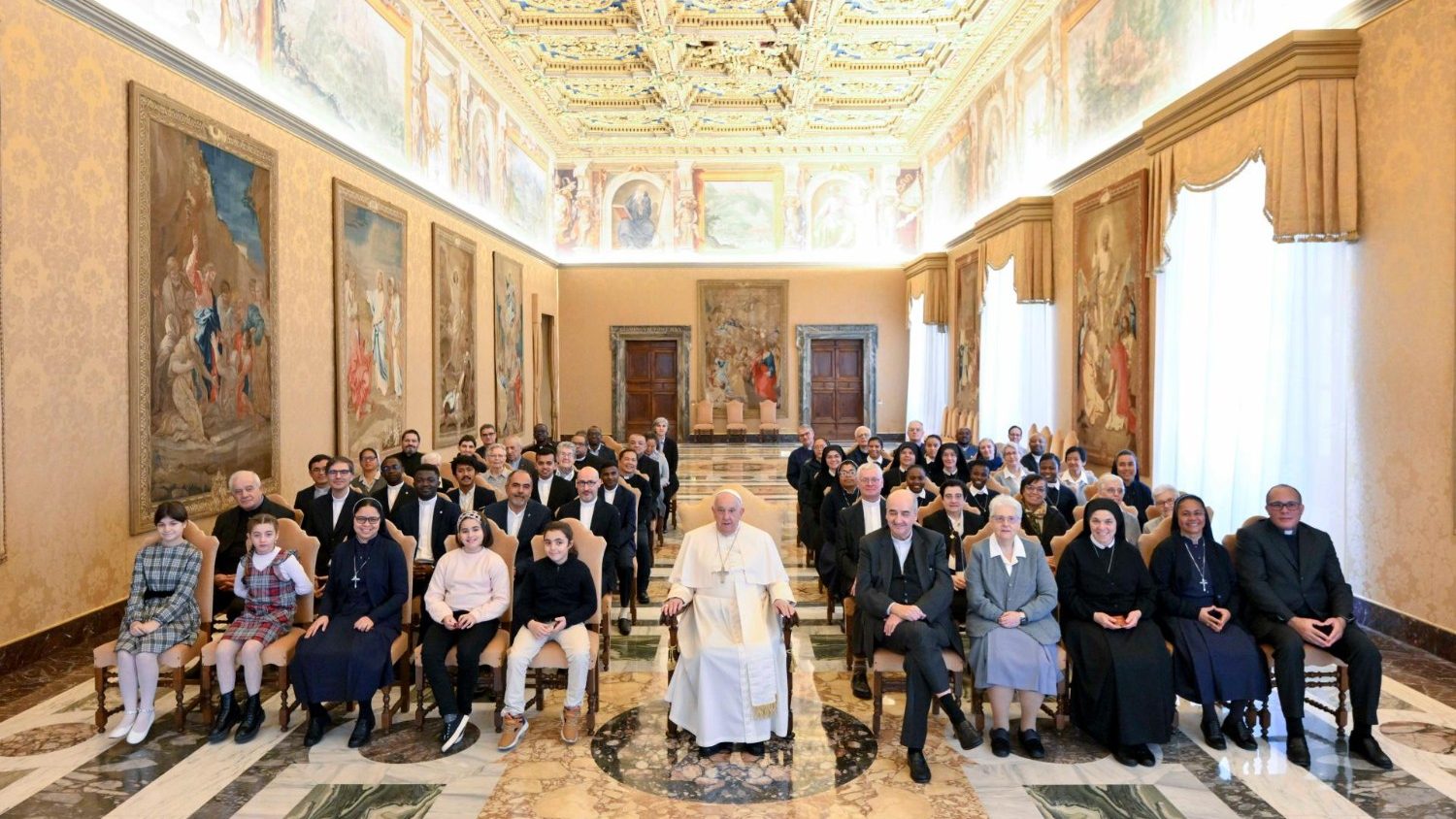 El Papa a los calasancios: servir a los pobres, no hablar nunca de «carrera eclesiástica»