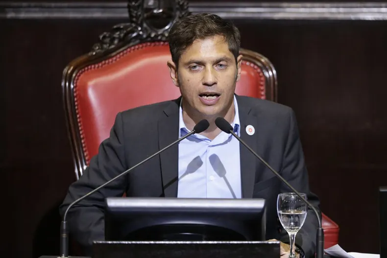 Kicillof defiende el federalismo y desafía el rumbo económico de Milei