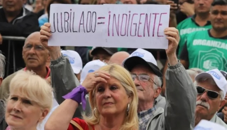 Un jubilado necesitó en febrero $1.200.523 al mes para cubrir sus gastos esenciales