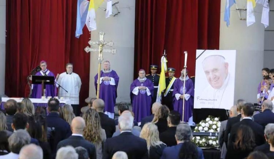 Mons. García Cuerva , Gracias, perdón y te queremos mucho.