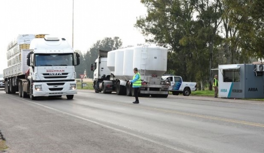 ARBA fiscaliza transportes de granos en 20 puntos estratégicos en toda la Provincia
