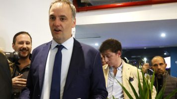 Adorni lleva en su lista a uno de los involucrados en la corrupción del PAMI