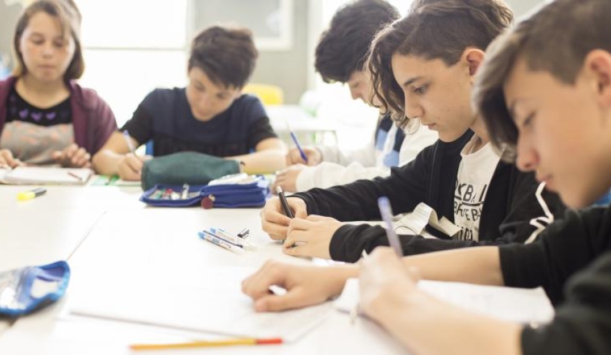 Seis de cada diez estudiantes creen que su situación económica condiciona su futuro