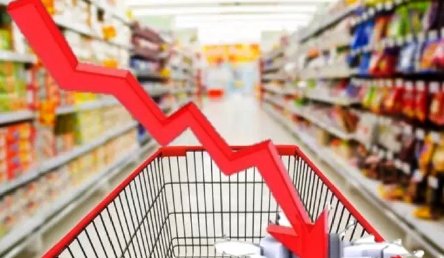 El consumo masivo cayó casi el 8% en septiembre, reflejando la pérdida de poder adquisitivo