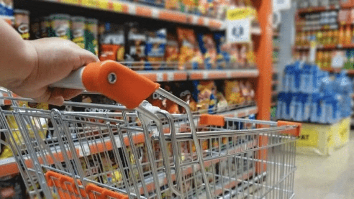 La inflación fue del 2,1% en septiembre y acumula 22% en lo que va de año: la clase media, la más golpeada