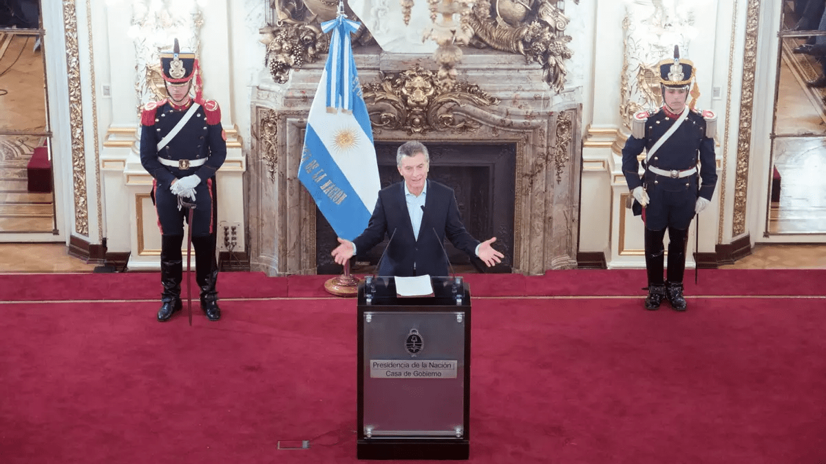 Un pago por US$9 millones vía la caja oscura de “Fred” Machado escala la conexión con el gobierno de Macri