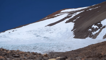 Glaciares en disputa: Milei impulsa la minería y los científicos no acuerdan qué debe protegerse