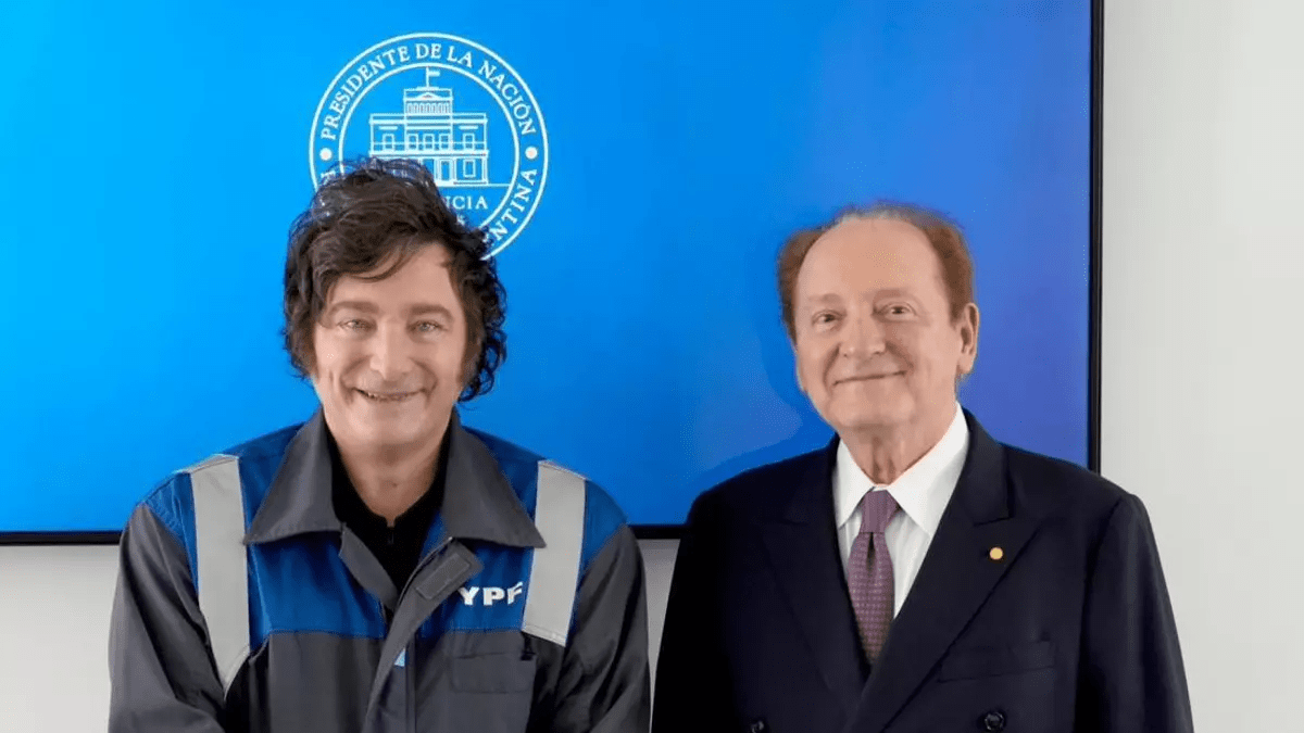 Escenas de una acelerada transferencia de ingresos de pobres a ricos en pleno desarrollo