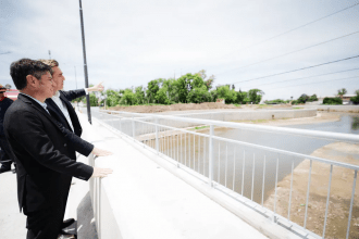 El gobernador Kicillof inauguró el nuevo Puente Gogna sobre el Río Luján