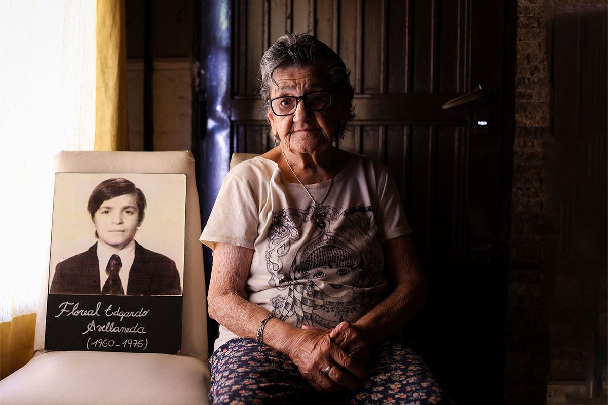 La “historia desobediente” que se abrazó con la madre de Floreal Avellaneda