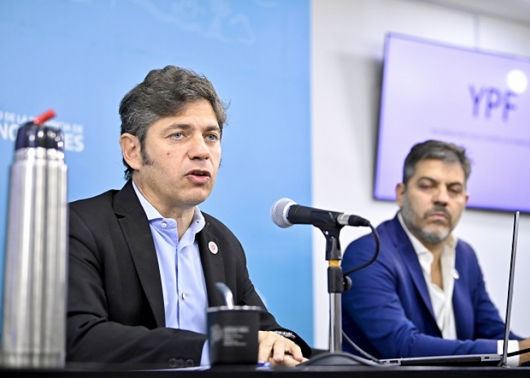 Kicillof pidió “prudencia” a Milei tras el fallo por YPF y advirtió sobre el riesgo de favorecer a los fondos buitre