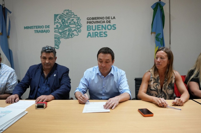 El gobierno de Kicillof garantizó la continuidad laboral de 299 trabajadores
