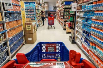 La crisis del consumo no da tregua: caídas superiores al 15% en enero