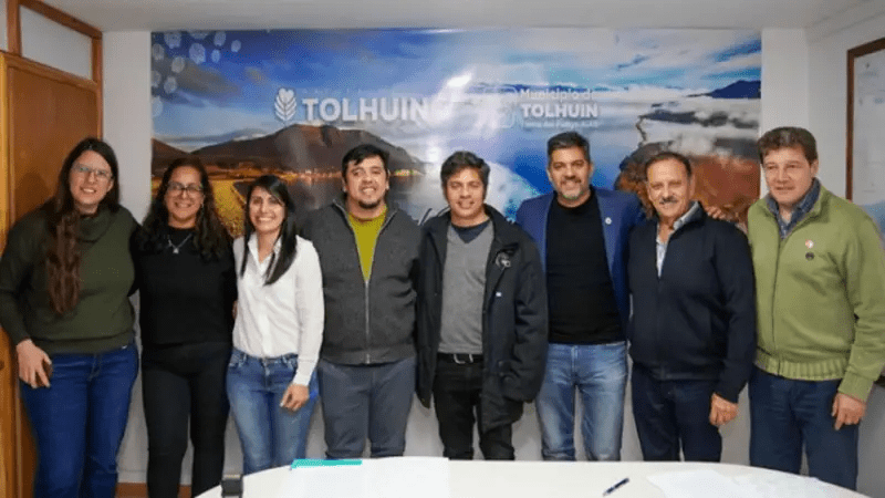 Kicillof lleva el Programa Puentes a Tierra del Fuego