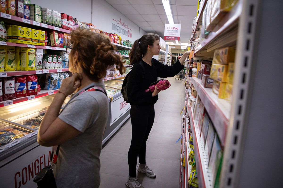 La inflación de abril fue del 2,6% a pesar del dólar planchado y el mercado interno derrumbado